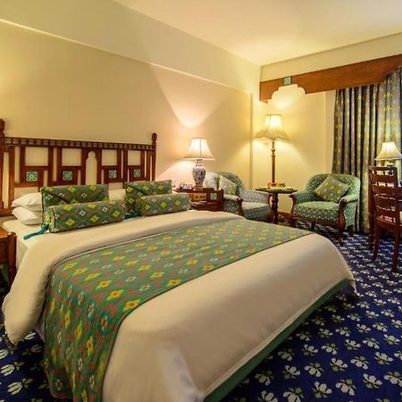 Faisalabad Serena Hotel Extérieur photo