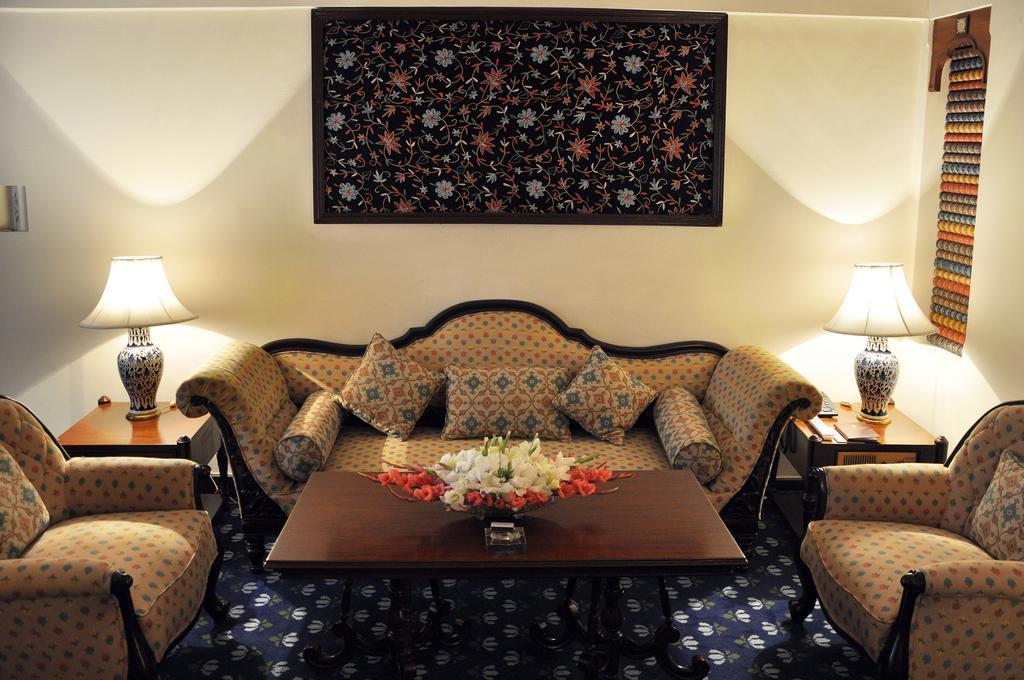 Faisalabad Serena Hotel Extérieur photo